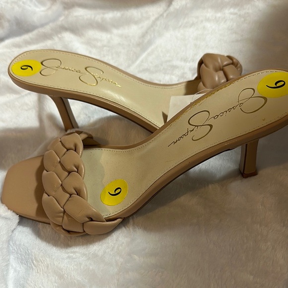Jessica Simpson Women's Beige Braided Sandals - Picture 3 of 3